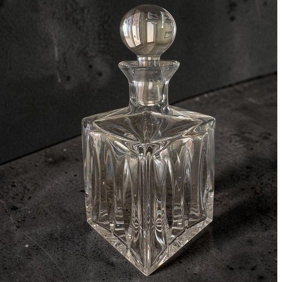 Atlantis Other - Atlantis Crystal Square Whiskey Decanter with Ball Stopper Made in Portugal 6"